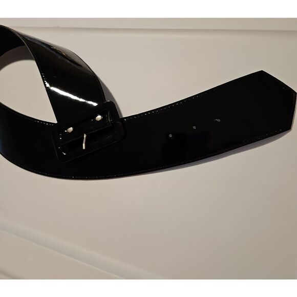 Wide Black Faux Patent Leather Belt waist 30"-32" Like NEW - Picture 6 of 7